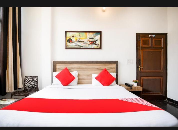 Hotel Surya Inn Neu-Delhi Exterior foto